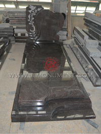 Bird Carving Monument
